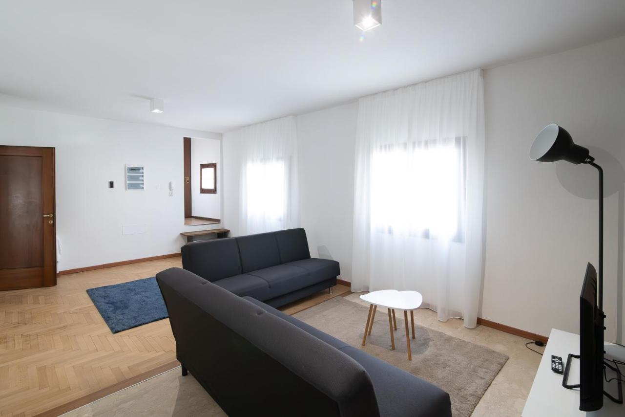 Residenza Corso Palladio 159 วิเชนซา ภายนอก รูปภาพ