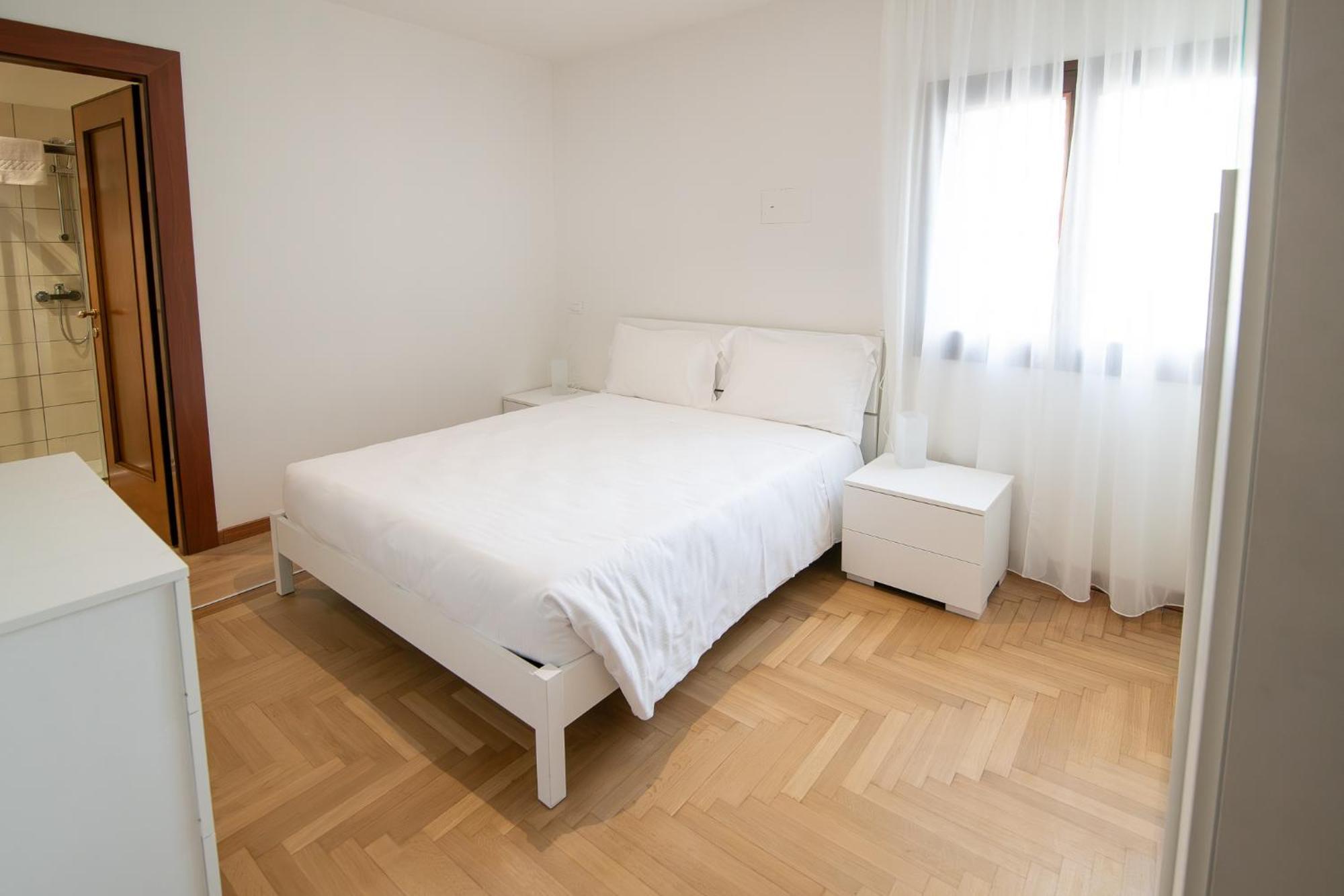 Residenza Corso Palladio 159 วิเชนซา ภายนอก รูปภาพ